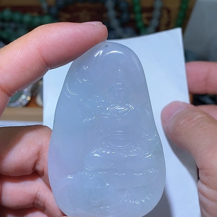 翡翠颈饰未镶嵌普贤菩萨