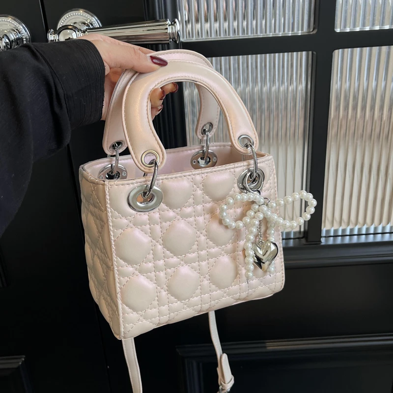 【轻奢菱格 时尚戴妃包】新款高级感流行手提包包单肩斜挎包粉色