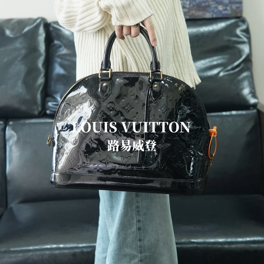 95新 LouisVuitton/路易威登 LV/漆皮贝壳包/BB09823042/3042
