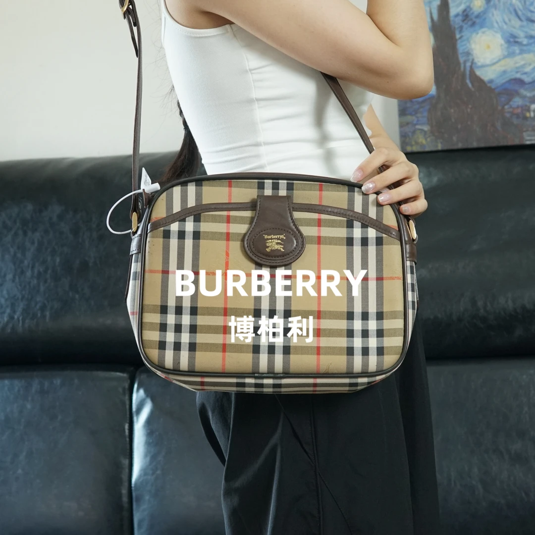 95新 BURBERRY/博柏利 格纹斜挎包/JJ09809468/9468