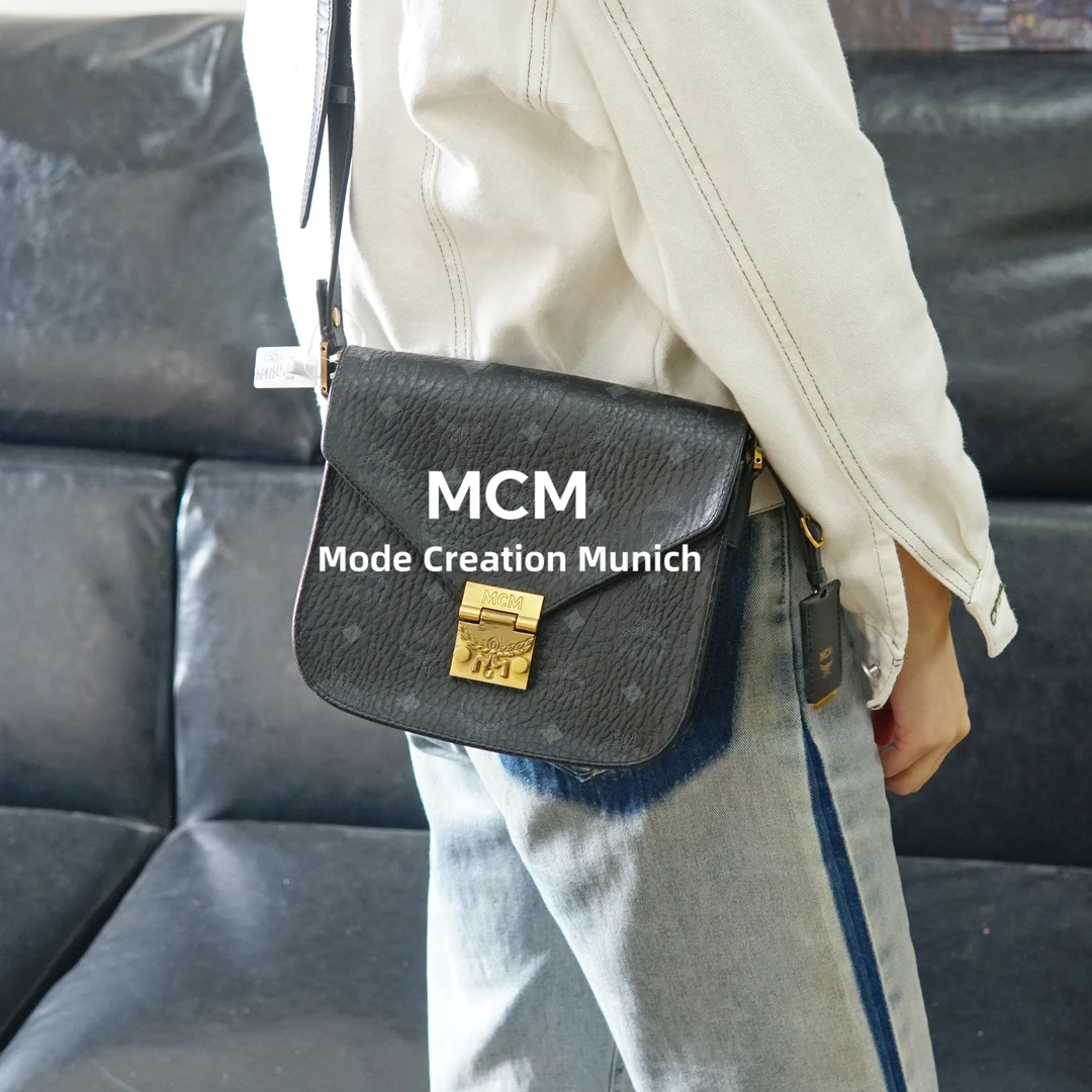 95新 MCM 黑色马蹄包/MA10731834/1834