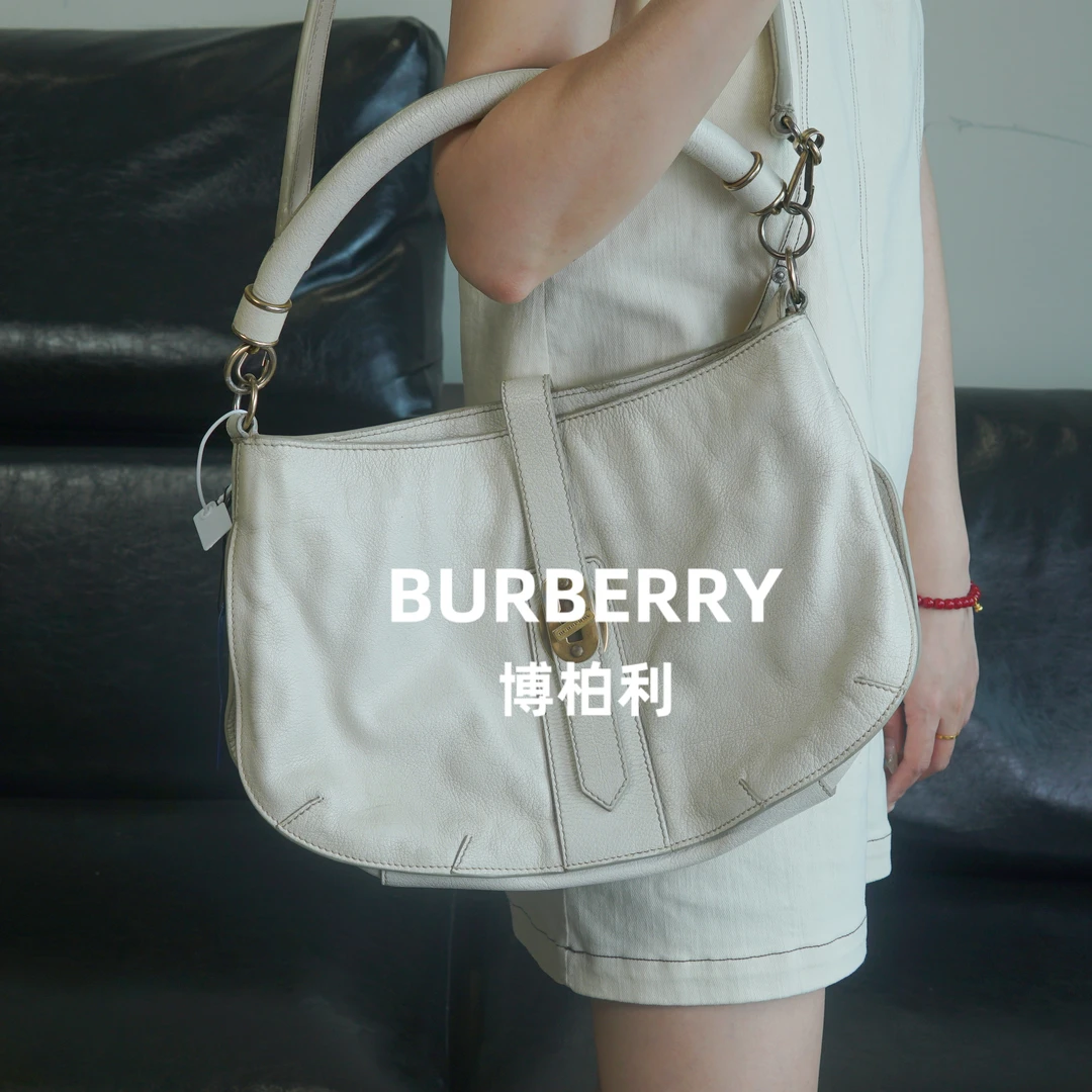 95新 BURBERRY/博柏利 斜挎包/WJ04625012/5012