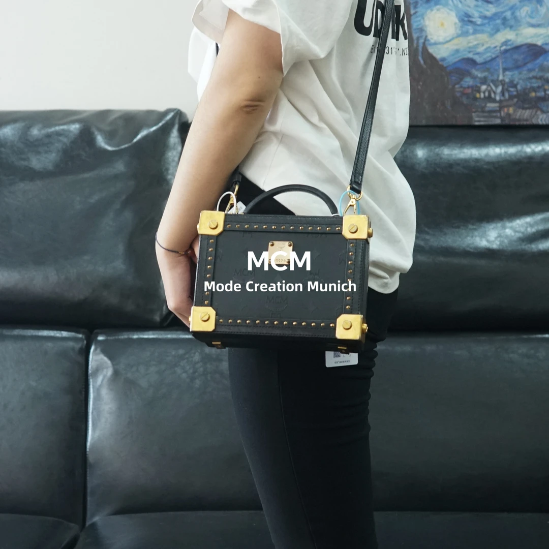 95新 MCM 方形斜挎包/FYYZ10708047/8047