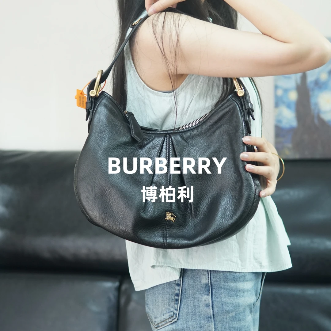 95新 BURBERRY/博柏利 BURBERRY 黑金单肩腋下包/ZZ09514007/4007