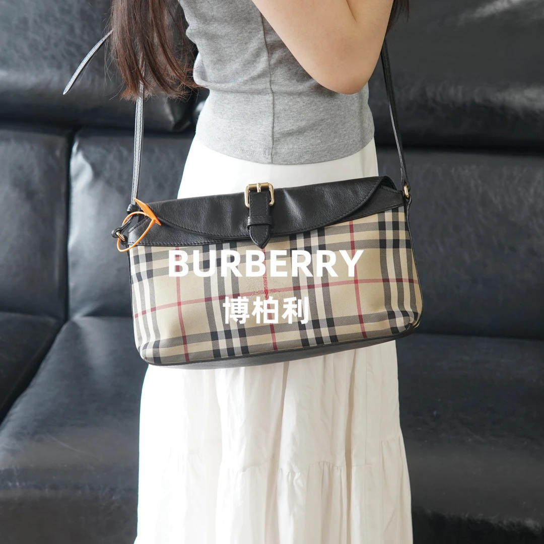 95新 BURBERRY/博柏利  格纹斜挎包/DG08507022/7022