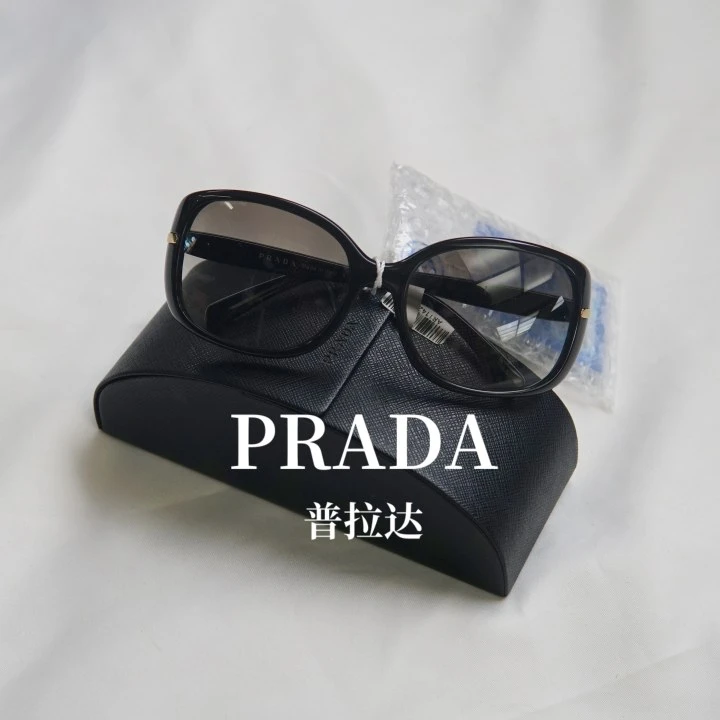 95新 Prada/普拉达 黑框渐变眼镜/AR11426303/6303