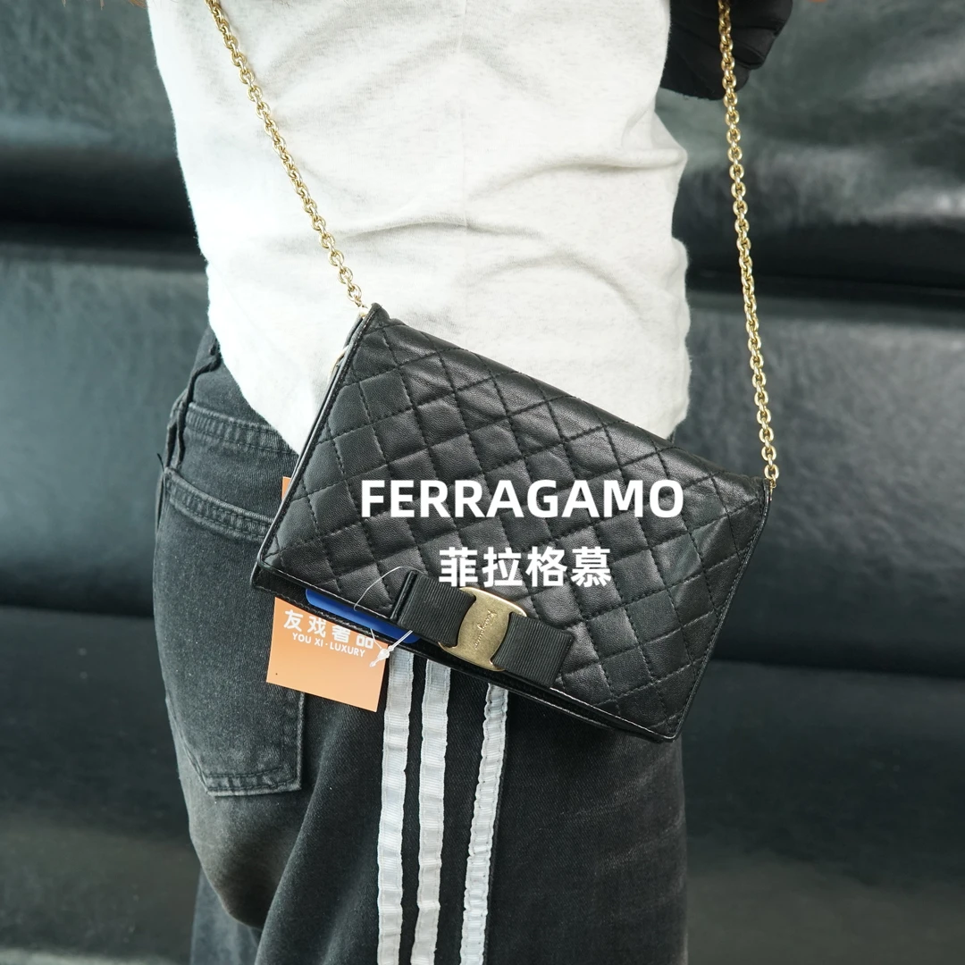 95新 FERRAGAMO/菲拉格慕 斜挎包/DD07416024/6024