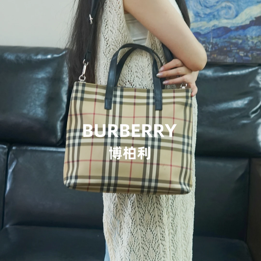 95新 BURBERRY/博柏利 格纹单肩斜挎包/SD09722021/2021