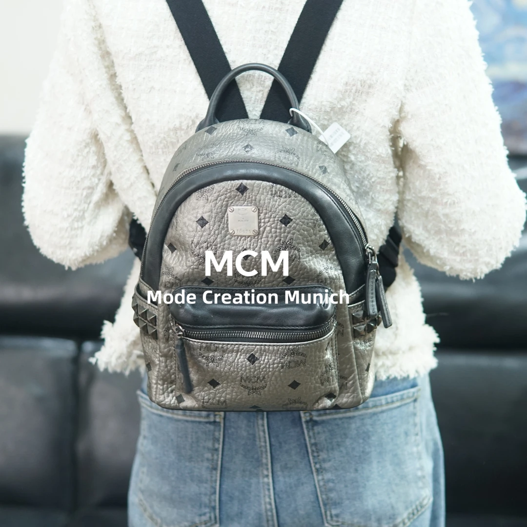 95新 MCM 银色双肩包/FYZZ09709023/9023