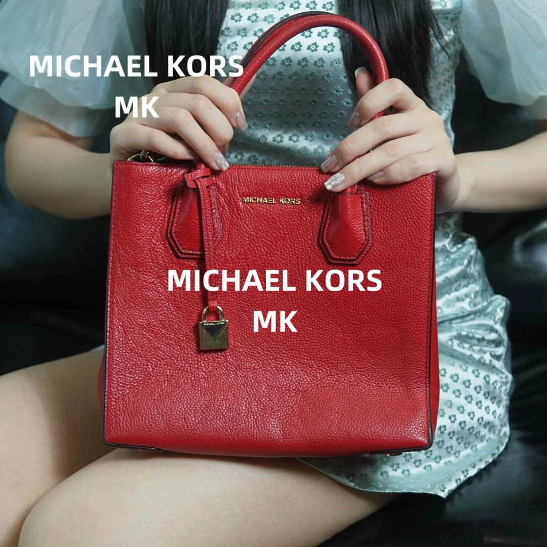 95新 MICHAEL KORS/迈克高仕 MK/斜挎包/HB06106423/6423