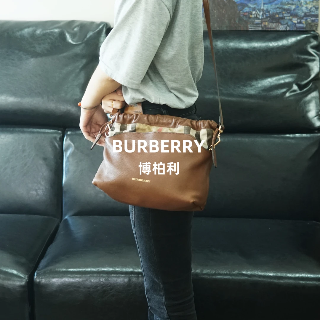 95新 BURBERRY/博柏利 巴宝莉/格纹拼皮斜挎包/ZG10627006/7006