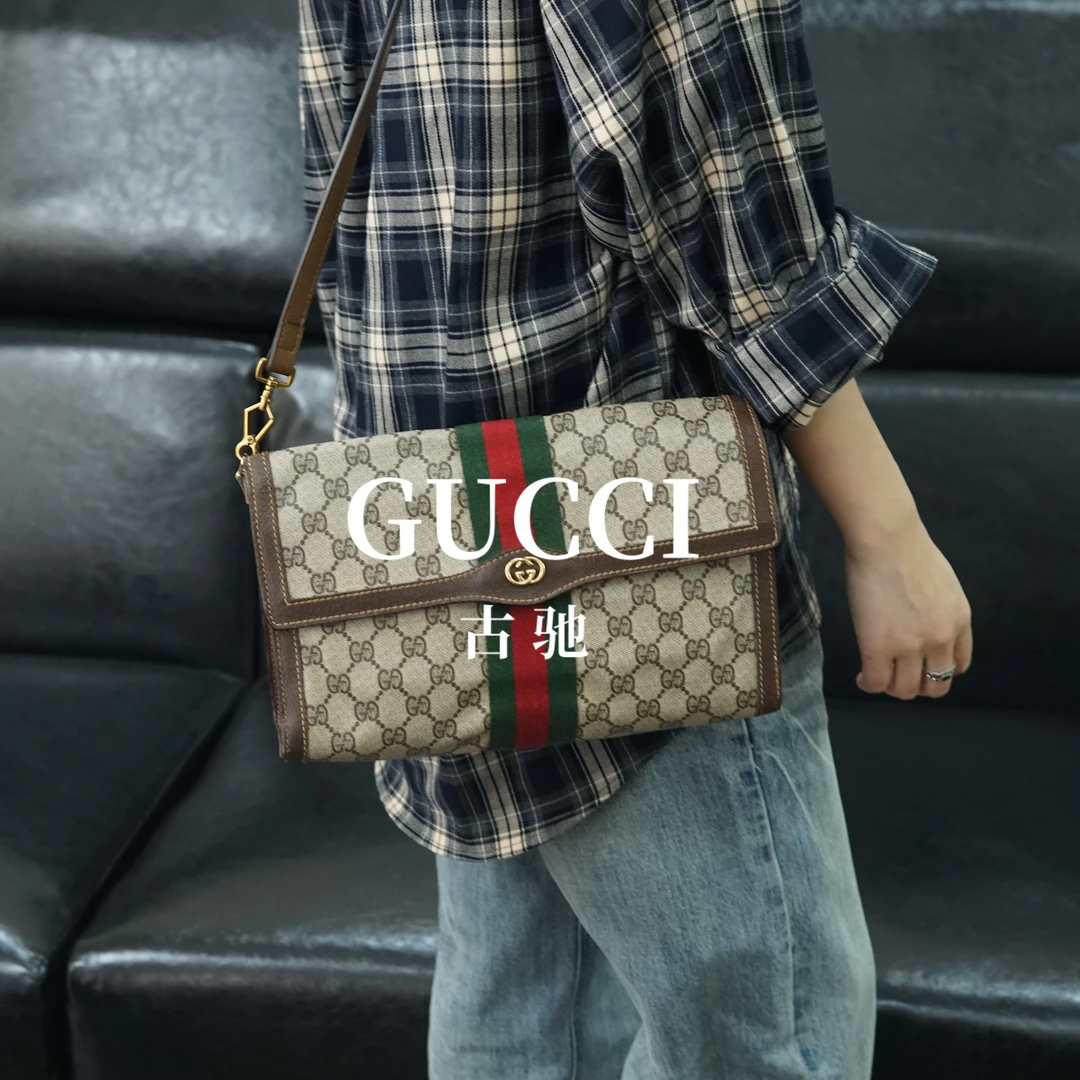 95新 GUCCI/古驰 翻盖斜挎包/F3JJ09510837/0837