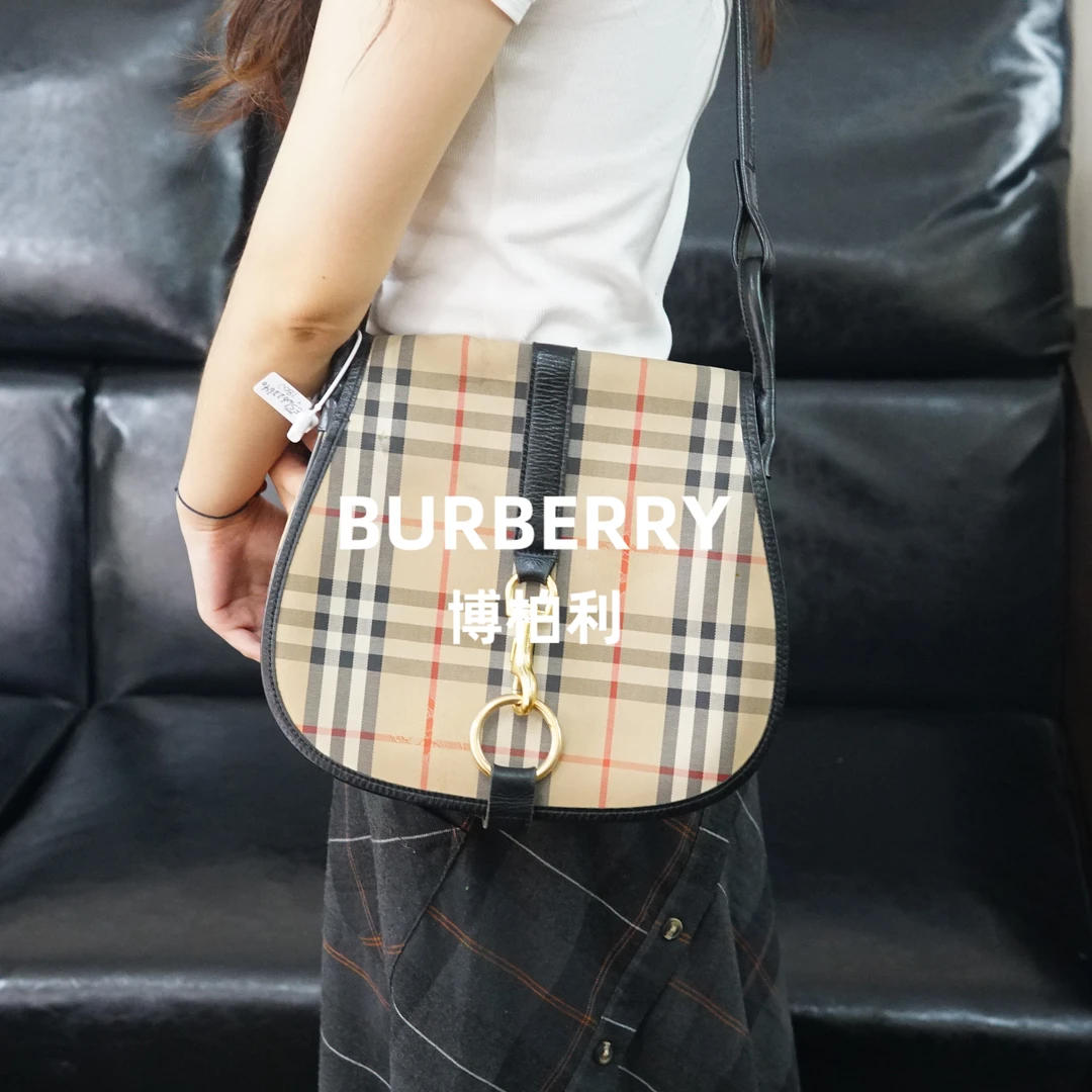 95新 BURBERRY/博柏利 巴宝莉/格纹斜挎包/ES10622640/2640
