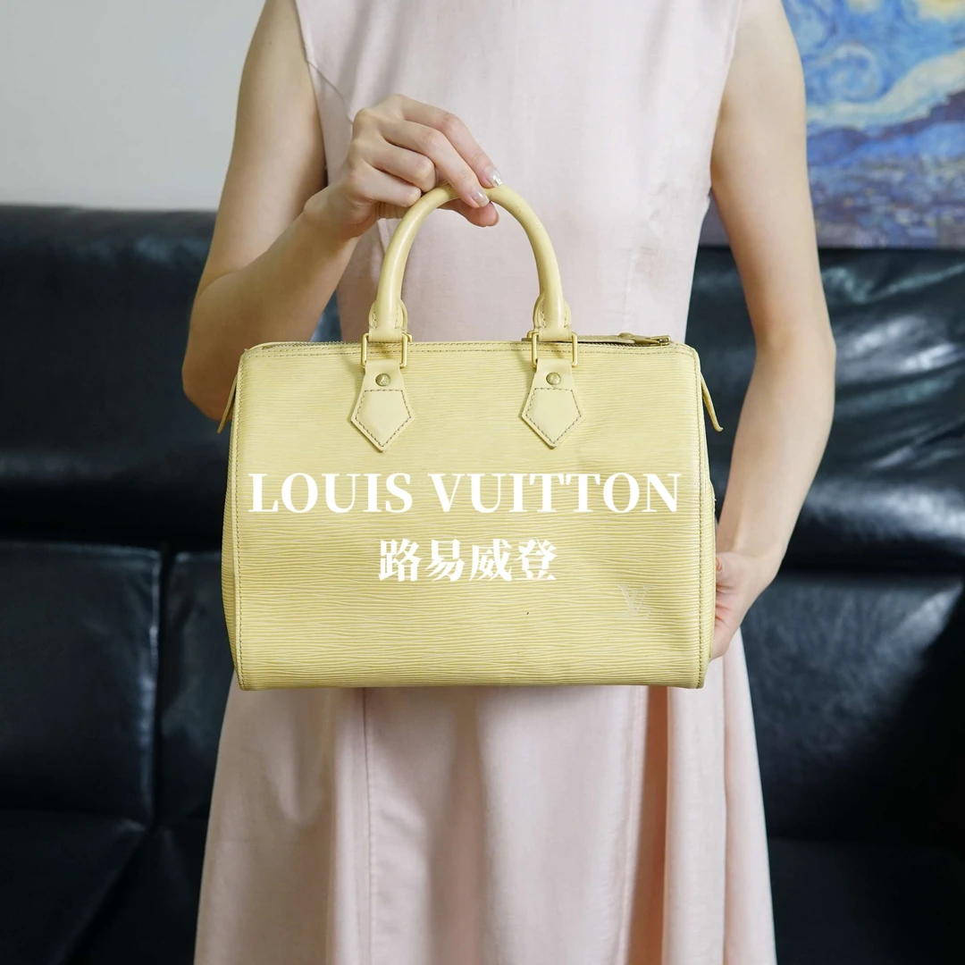95新 LouisVuitton/路易威登 水波纹枕头包/F3BB09119281/9281