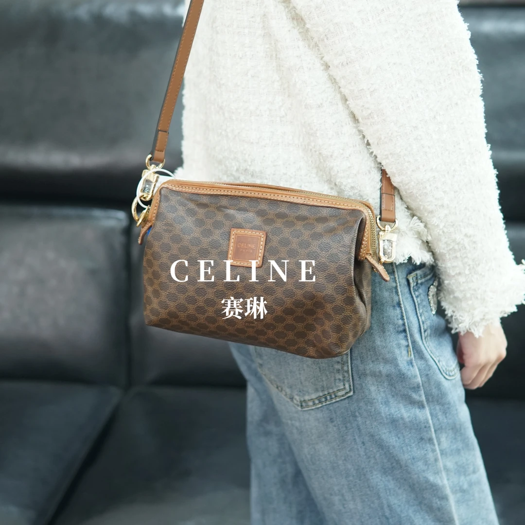 95新 Celine/思琳 老花斜挎包/FYSD09622045/2045