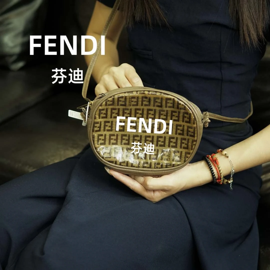 95新 FENDI/芬迪 斜挎包/LX05404027/4027