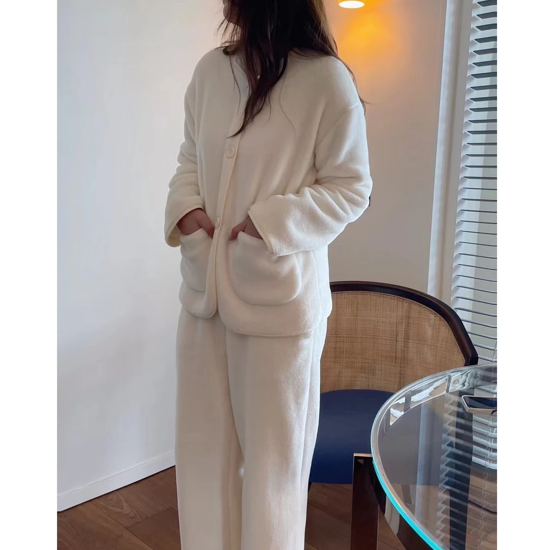 圣安娜 双面绒极简设计睡衣女秋冬季款长袖长裤家居服高级感套装