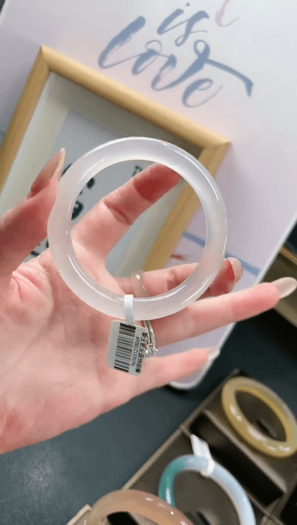 【闪购商品】玛瑙/玉髓手镯未镶嵌A106