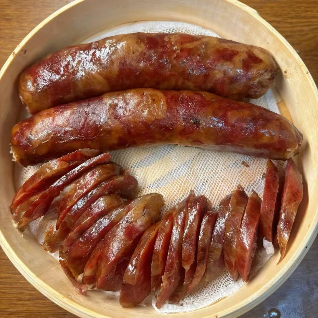 四川农家纯猪肉新鲜肉香肠麻辣香肠七瘦三肥不含淀粉手工