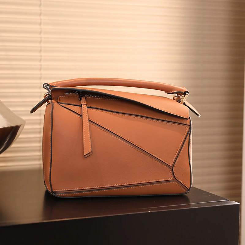 真皮女包工厂新款SWIFT头层牛皮几何包手提腕挎单肩斜挎包