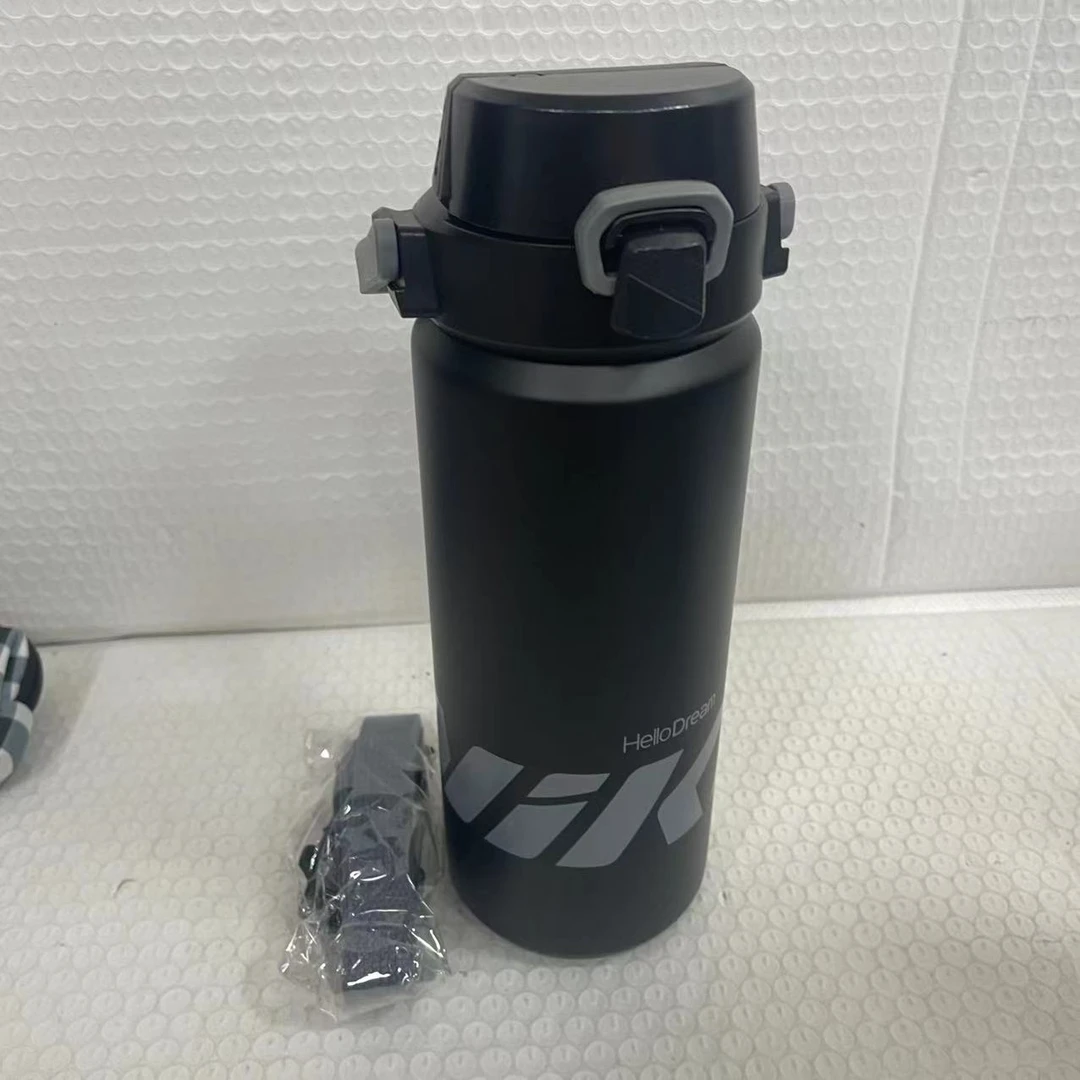 新款时尚保温杯5451