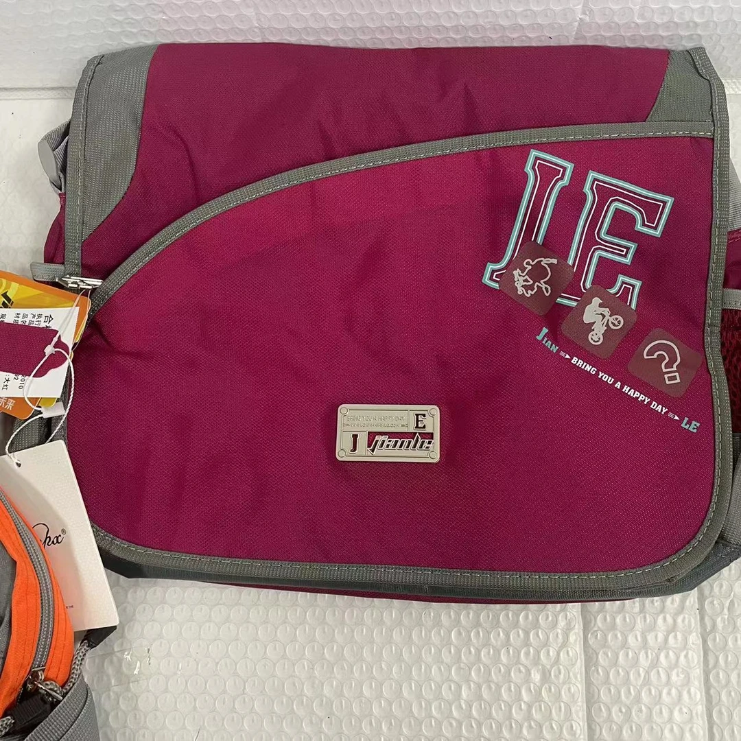 新款时尚单肩斜挎包1312