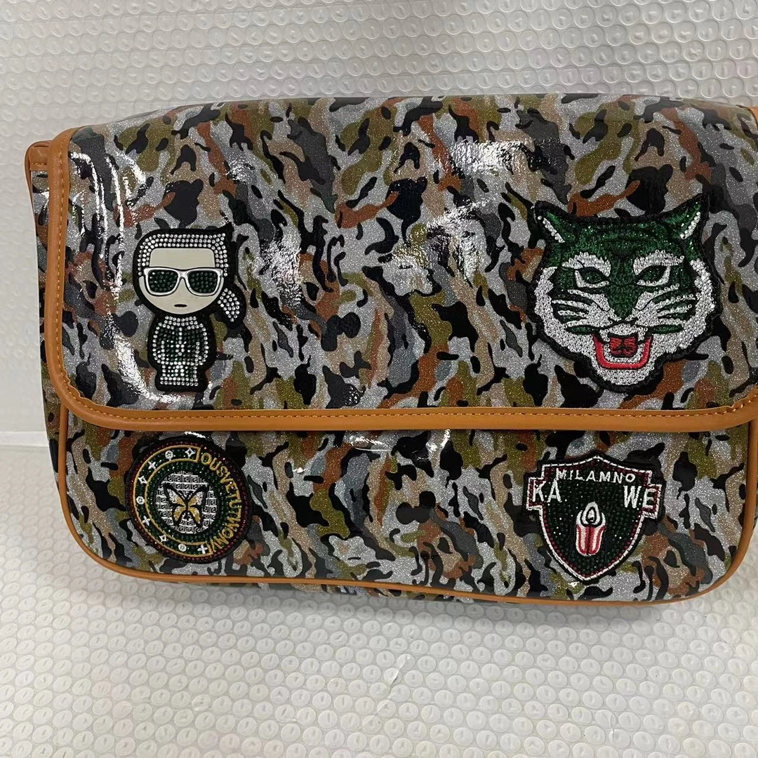 新款虎头单肩斜跨包2022-7