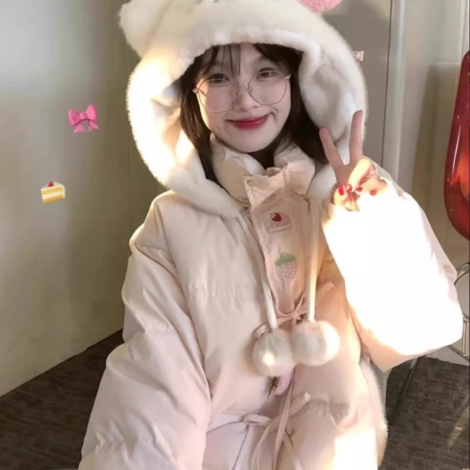 新款冬季可爱加厚保暖棉衣女草莓蛋糕刺绣毛绒绒棉服外套面包服女