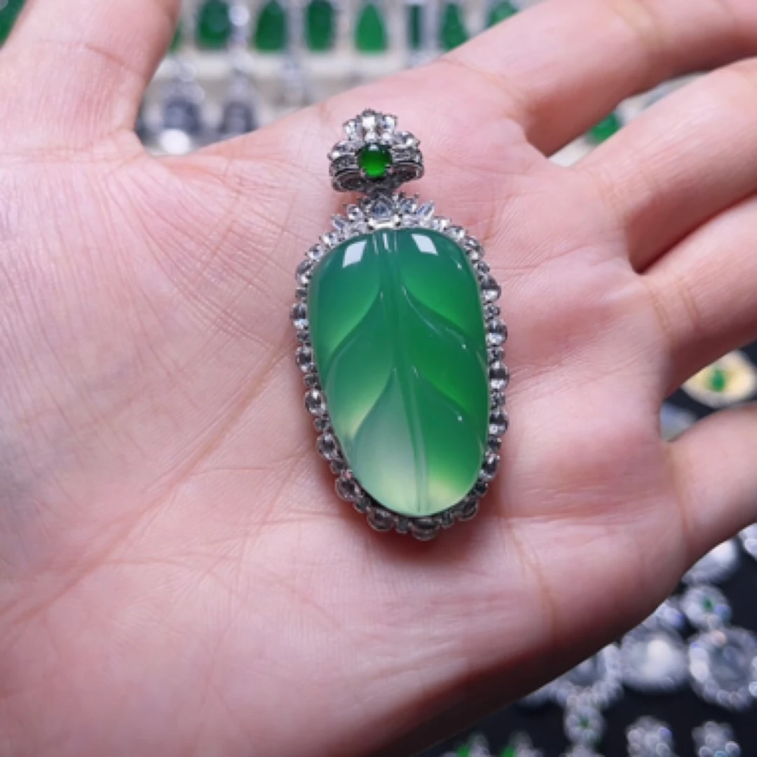 天然玉石，玉髓渐变叶子，金枝玉叶，s925银镶嵌