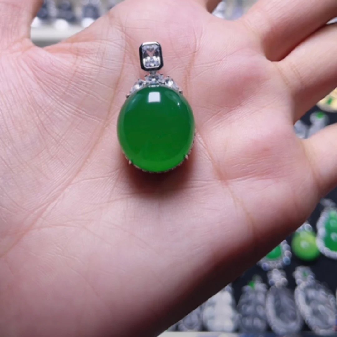 天然玉石，玉髓大蛋面吊坠，s925银镶嵌