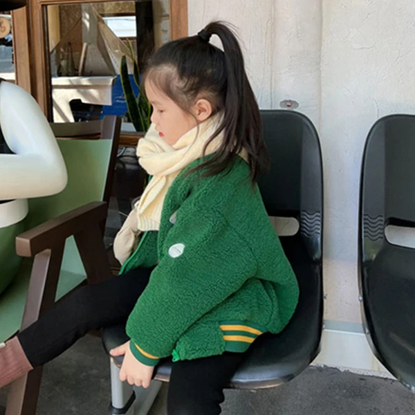 女童外套2023韩系冬装新款宝宝洋气夹棉保暖时尚羊羔绒棒球服棉衣