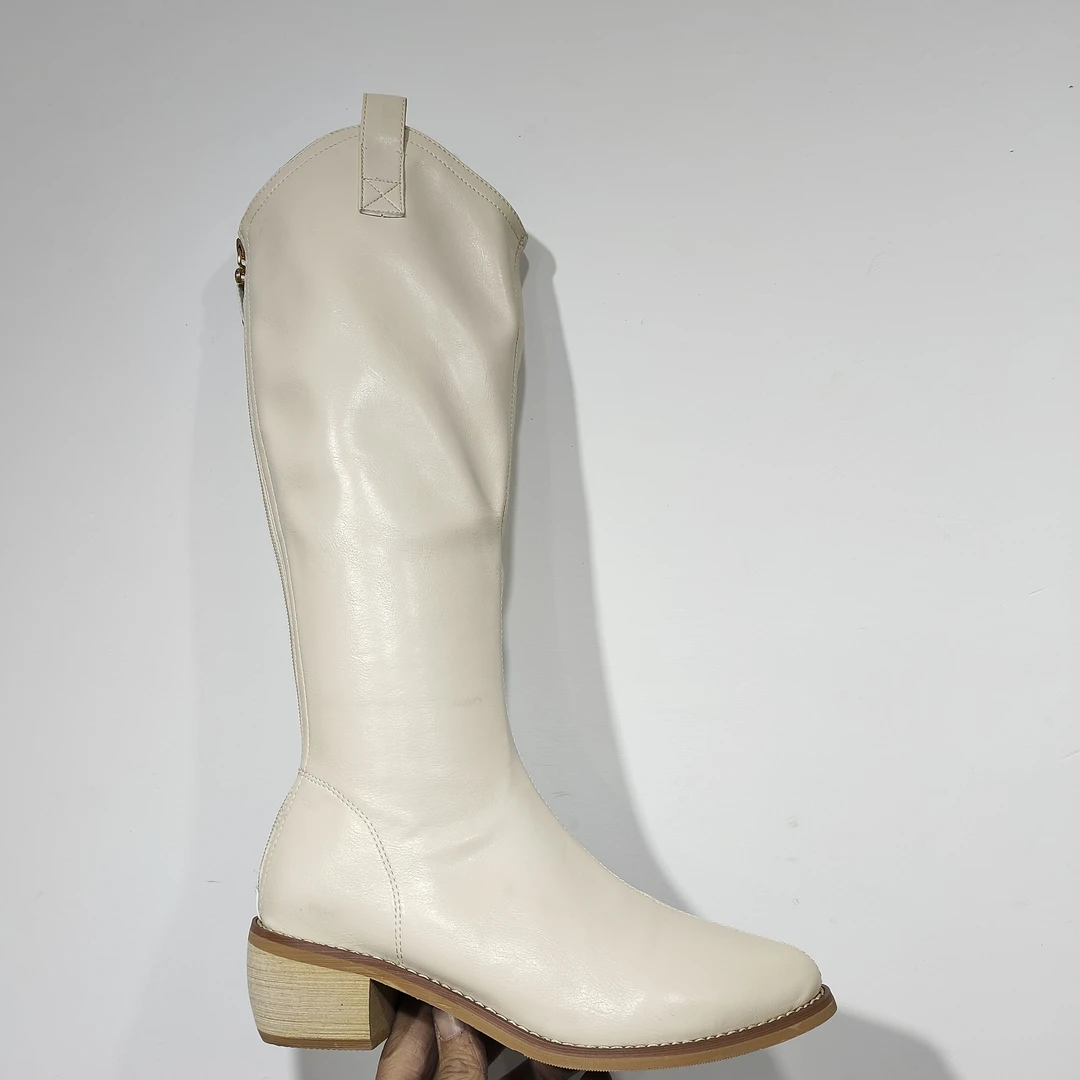 温州正版时尚长靴长筒过膝女士百搭骑士高跟粗跟白色