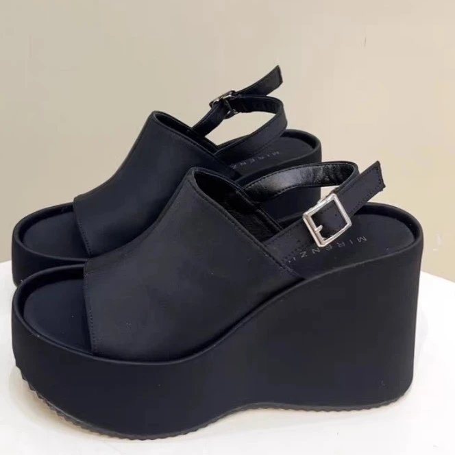 新款时尚坡跟凉鞋百搭休闲松糕鞋外穿一字带松糕底韩版厚底黑色