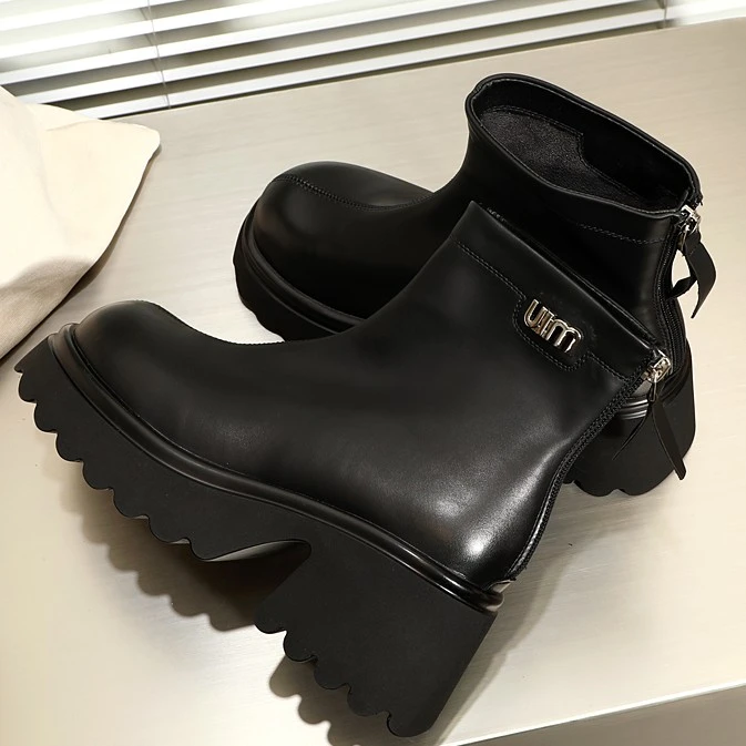 新款正版温州短靴粗跟圆头瘦瘦靴秋冬百搭英伦风冬季黑色厚底11b