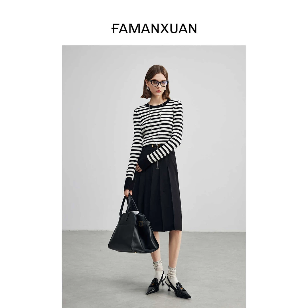 法曼萱黑白条纹针织衫女长袖2025秋季新款小个子百搭修身圆领上衣