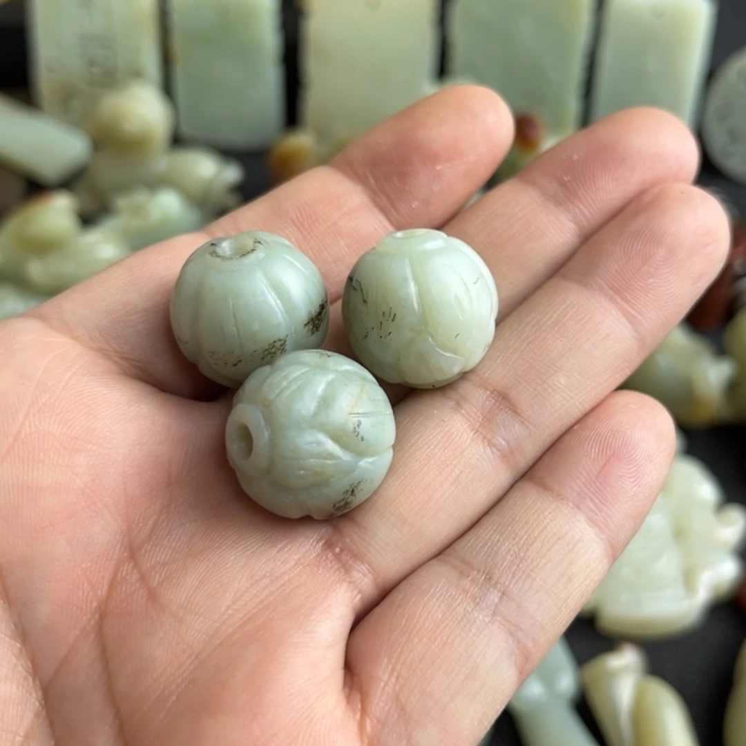 【闪购商品】和田玉（糖玉）颈饰未镶嵌李****师