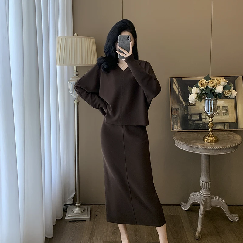 美德拉穿搭高级感时尚套装女早秋V领长袖上衣半身裙长裙两件套装