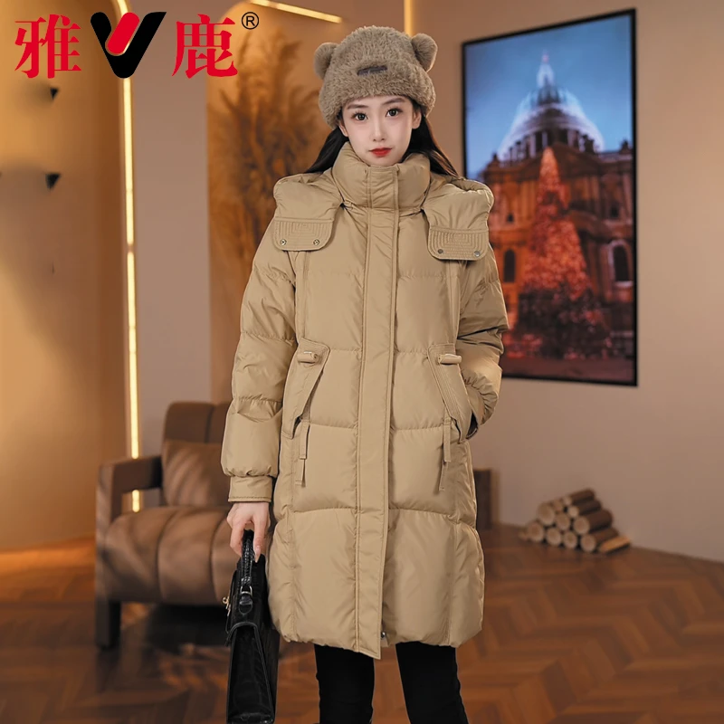 雅鹿新款女羽绒服连帽长款外套90白鸭绒宽松冬季加厚时尚显瘦