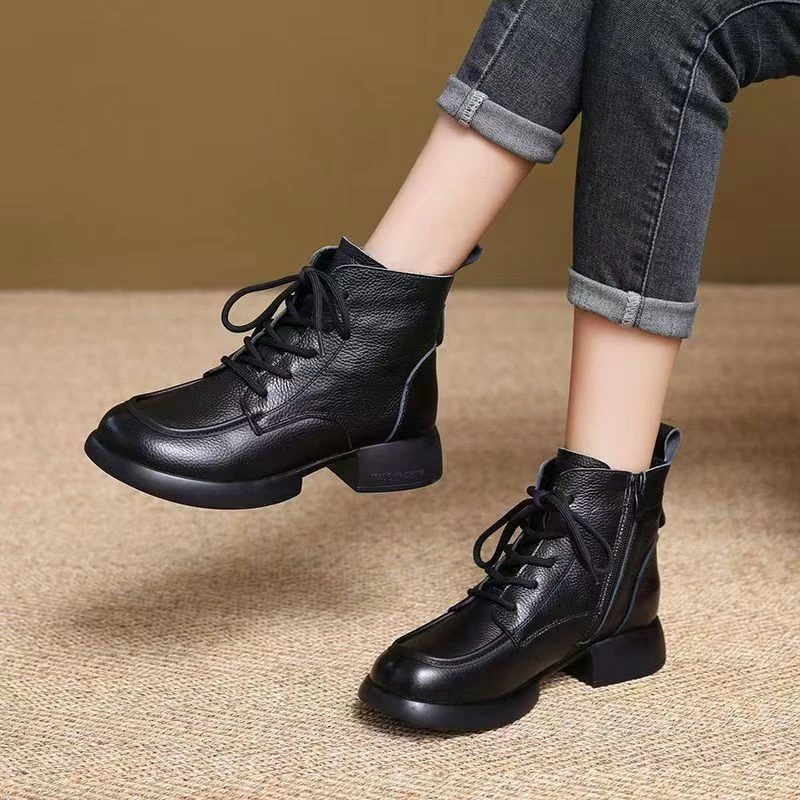 新款百搭舒适款冬季保暖复古女士马丁靴88066