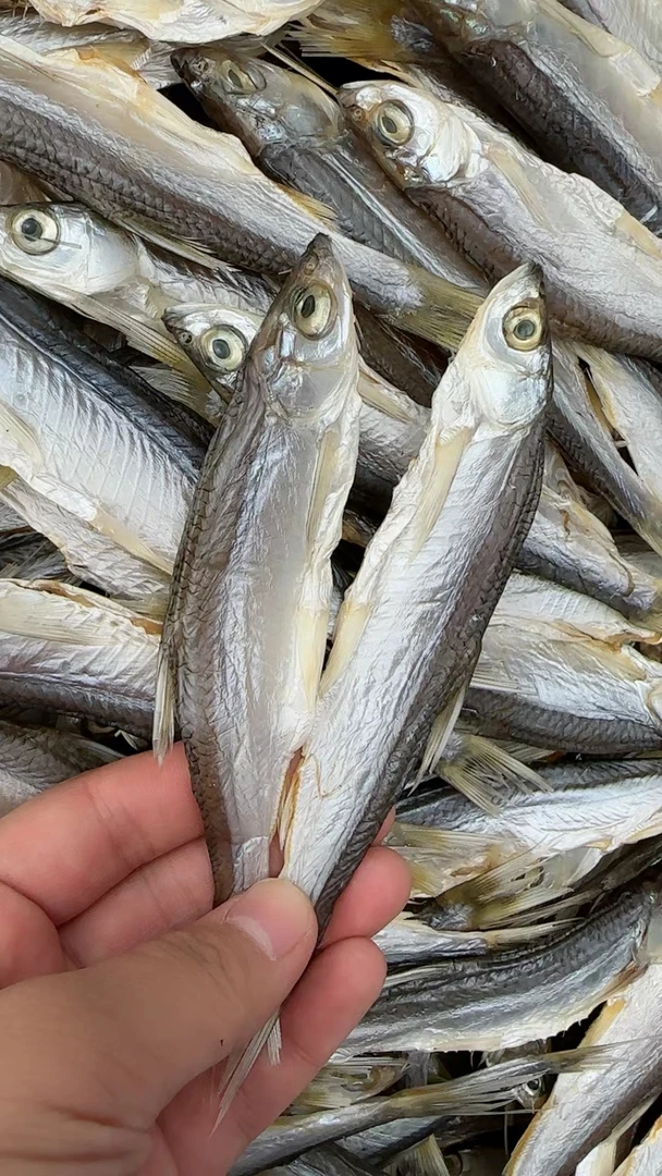 安徽农家特产咸鱼干淡水鱼小川条咸鱼干