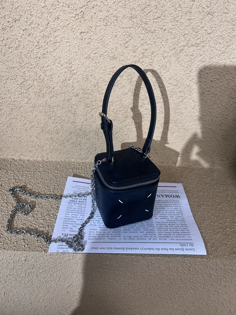 YuFences/与樊 · 骰子包 原创设计  真皮高定包    ＃6103