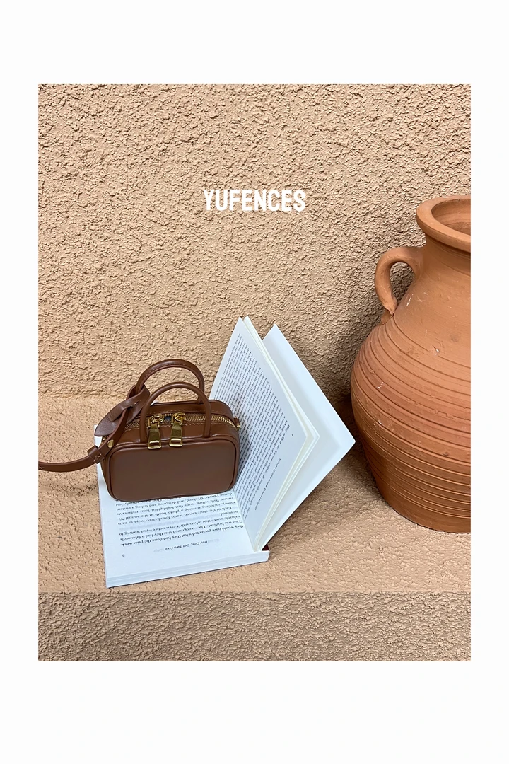 YuFences/与樊 · 原创设计  百搭高定包  口红包  ＃6049