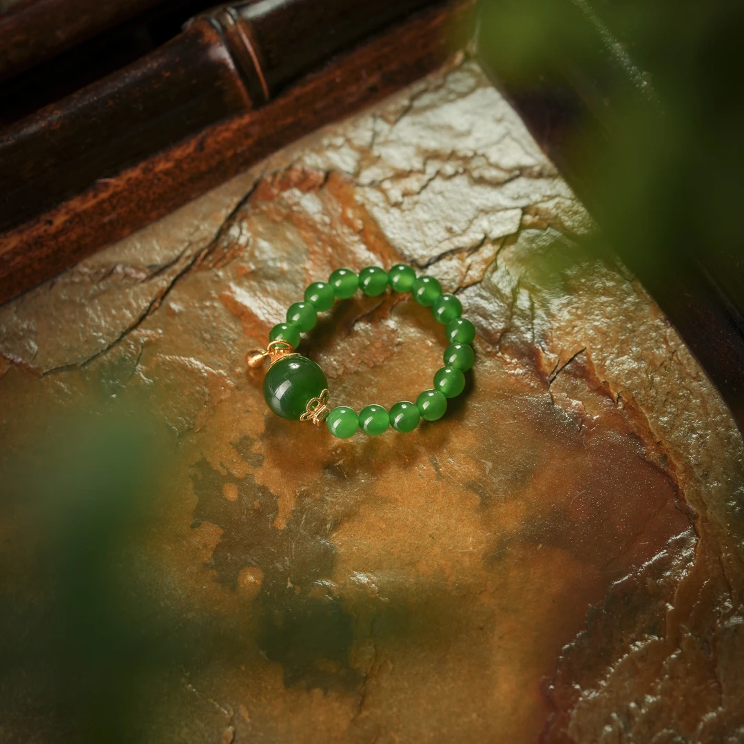 春初·收藏级和田玉碧玉18K金戒指AJ0154