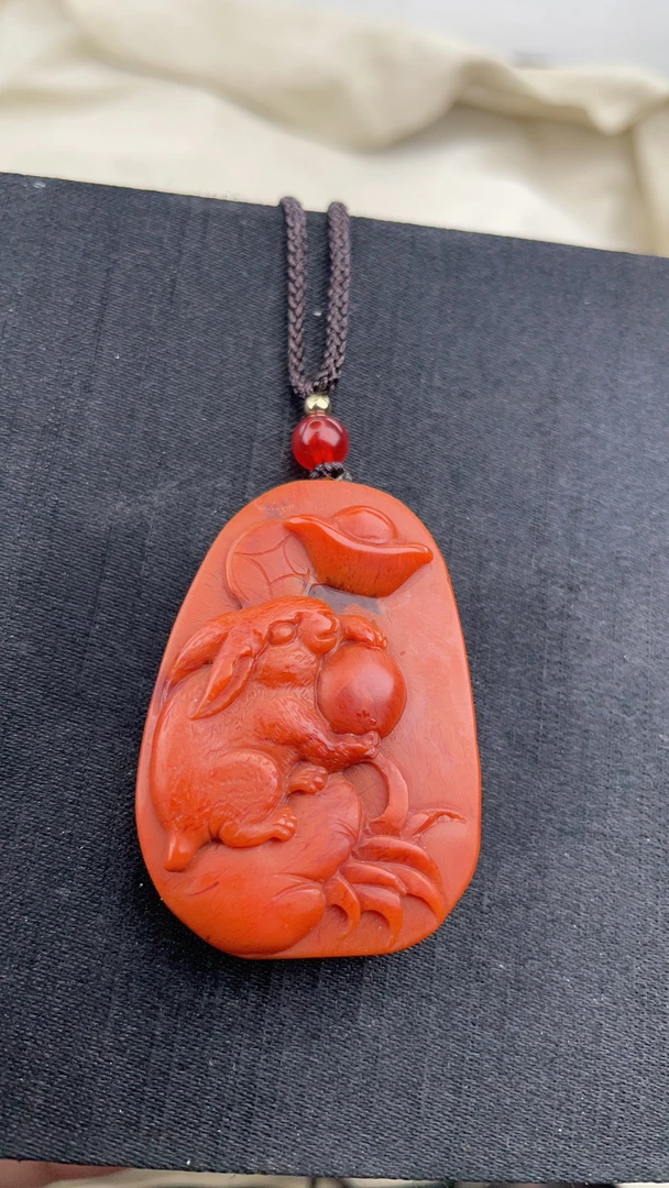 天然南红生肖兔吊坠款式自己选择喜欢的哈长45宽31厚12送人自用