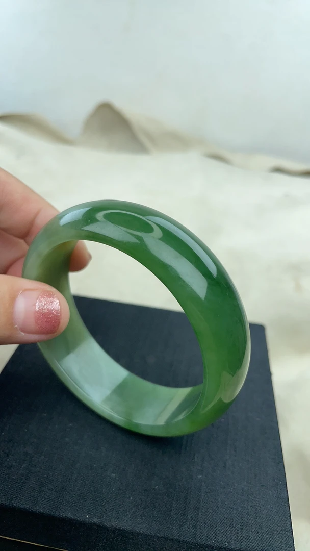 和田玉碧玉手镯内径59.5宽19厚8半山半水以前老料子送人自用完美