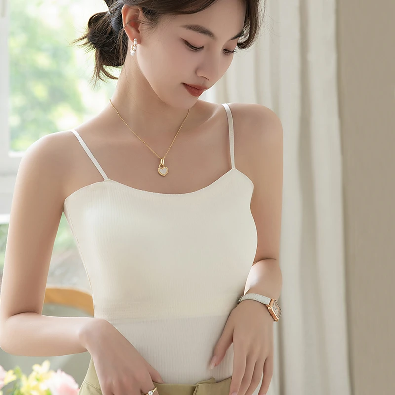 裸感无痕吊带背心女带胸垫一体式防走光夏季薄款显瘦冰丝美背内衣