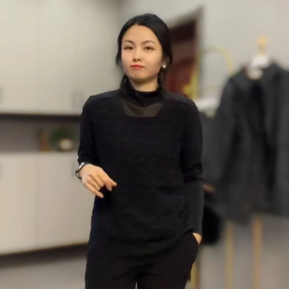 【香香优选】韩国女士半高领蕾丝打底长袖衫2024爆款洋气舒适百搭