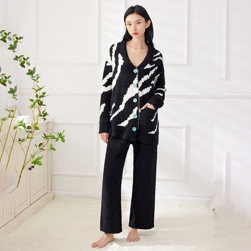 2024新款黑白肌理半边绒女士外套长裤家居服套装12