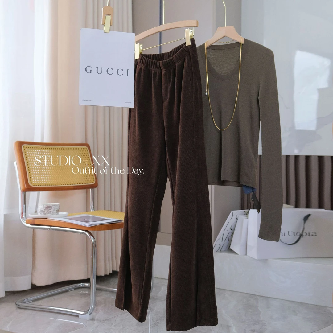 292号  【亏本宠粉】不退换 来捡漏了  美拉德加厚条绒拖地裤