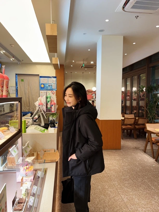 晓夏自制 “奢华户外鹅绒服” 温暖有型加厚保暖抽绳连帽冲锋羽绒服